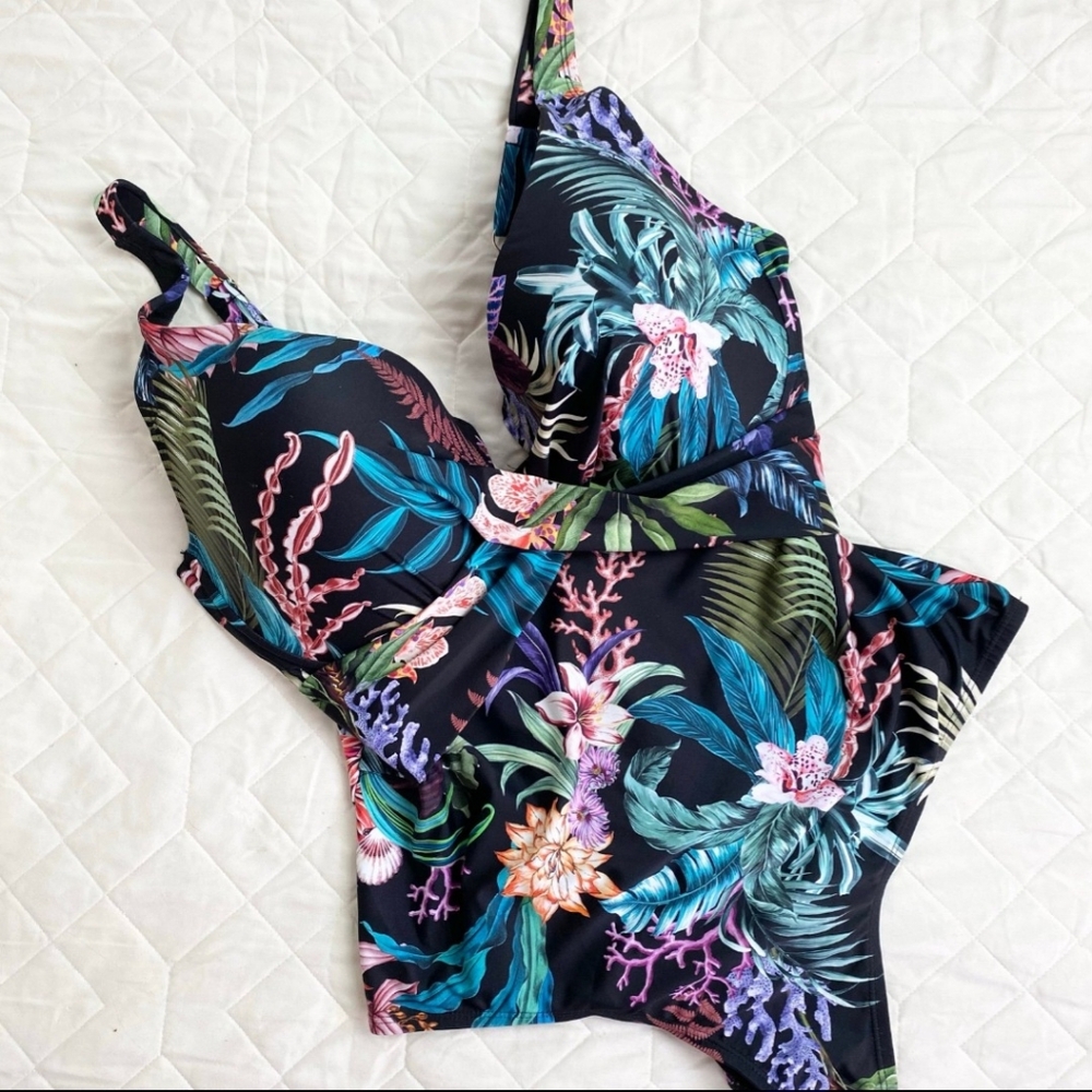 Swimsuit